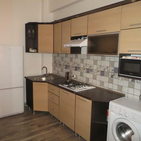 Bishkek House Apartament Zewnętrze zdjęcie