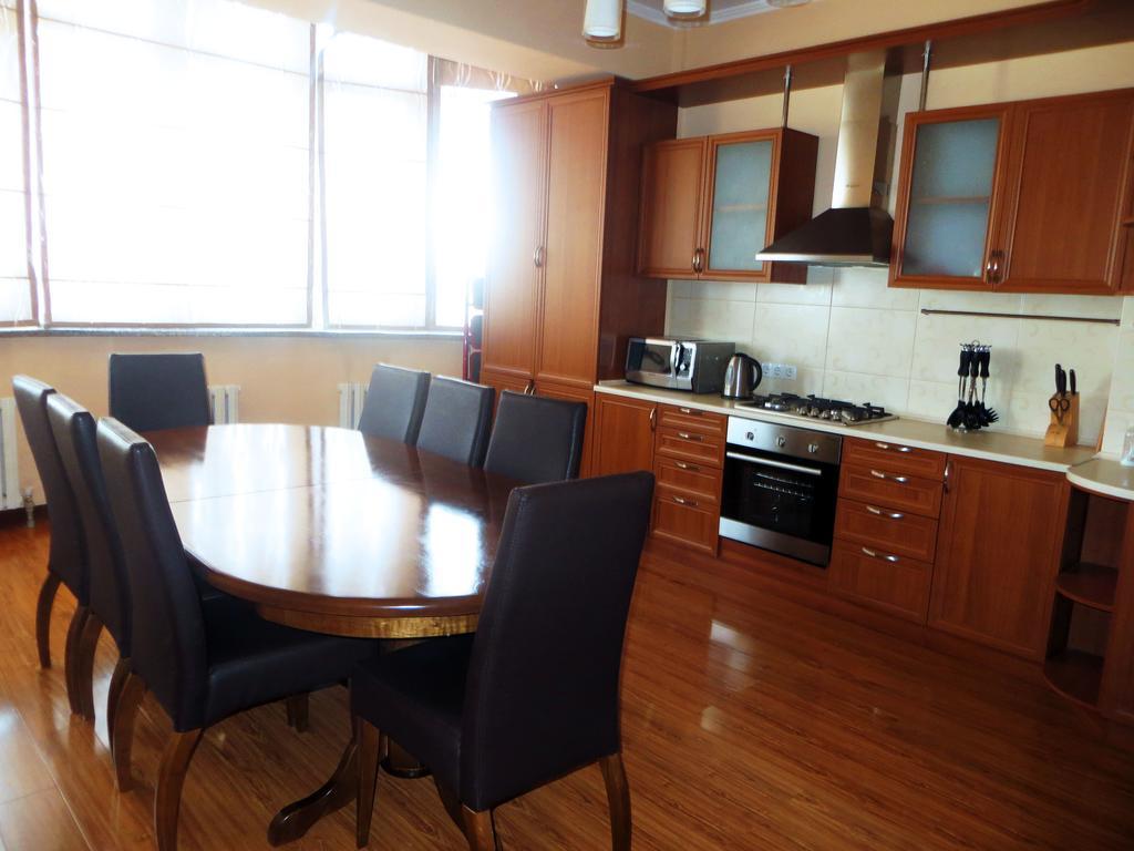 Bishkek House Apartament Zewnętrze zdjęcie