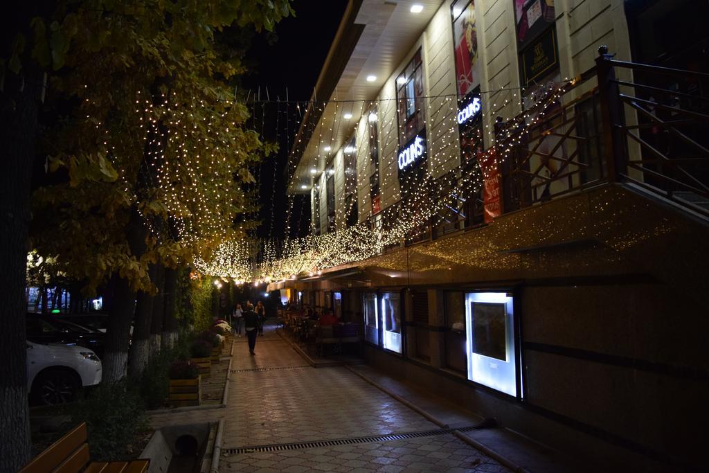 Bishkek House Apartament Zewnętrze zdjęcie